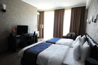 Отель Best Western Tbilisi Art Hotel Тбилиси Стандартный двухместный номер с 2 односпальными кроватями-6